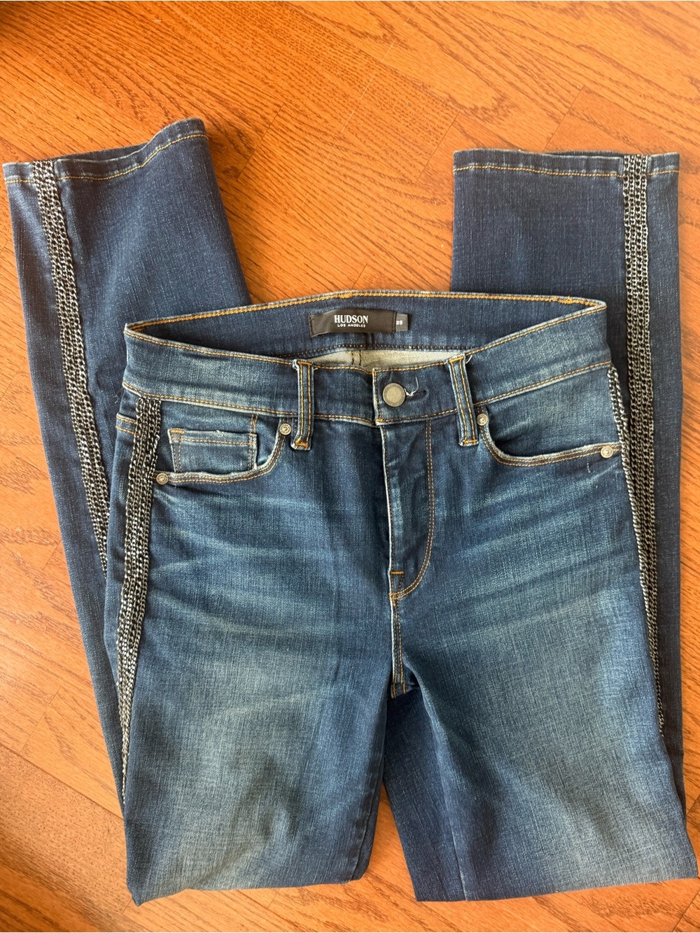 Hudson Jeans Women’s Nico Cigarette Jeans in Dark Blue Wash